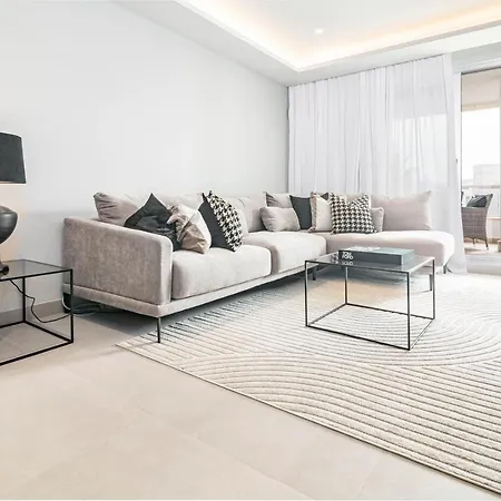 Lab-modern Penthouse San Pedro Center Lägenhet