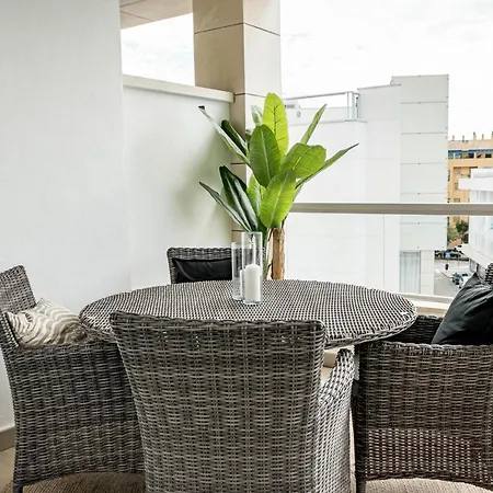 Lab-modern Penthouse San Pedro Center Apartment *