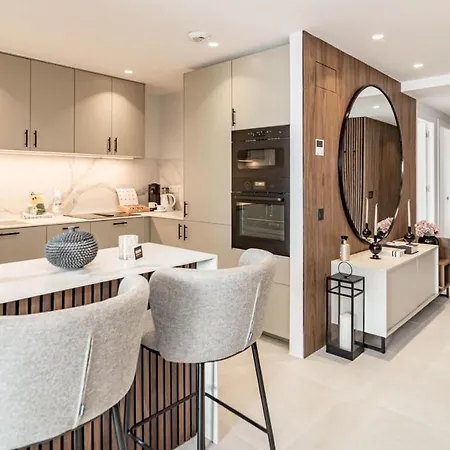 Apartment Lab-modern Penthouse San Pedro Center *